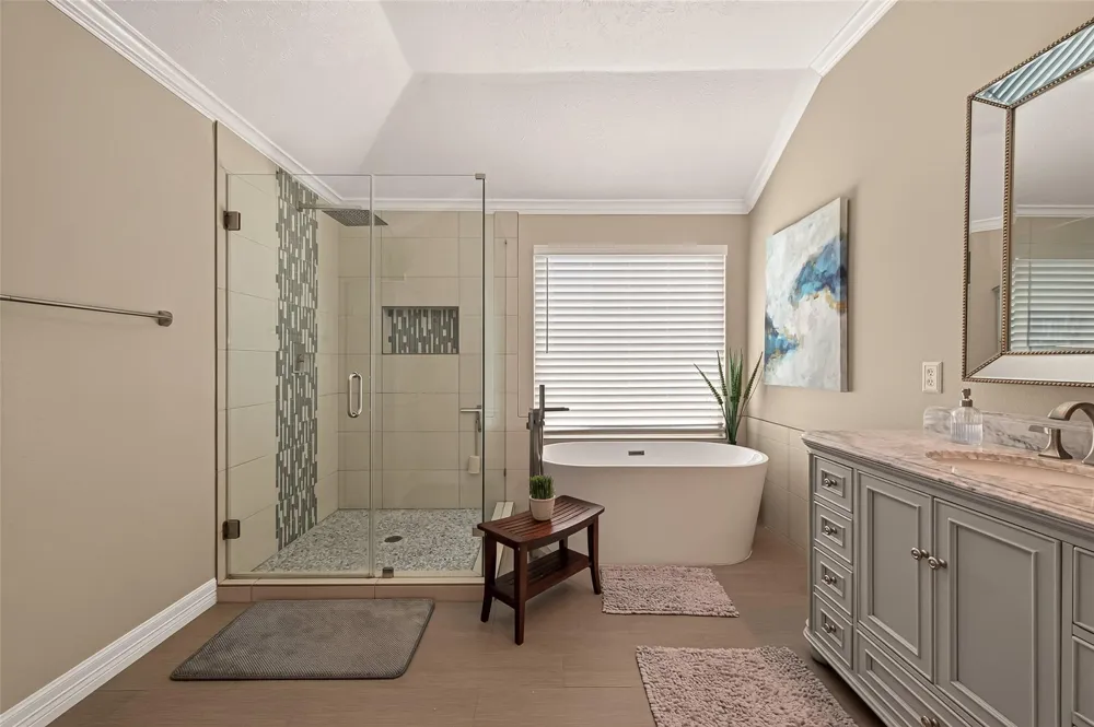2102 Augusta Drive League City, TX 77573