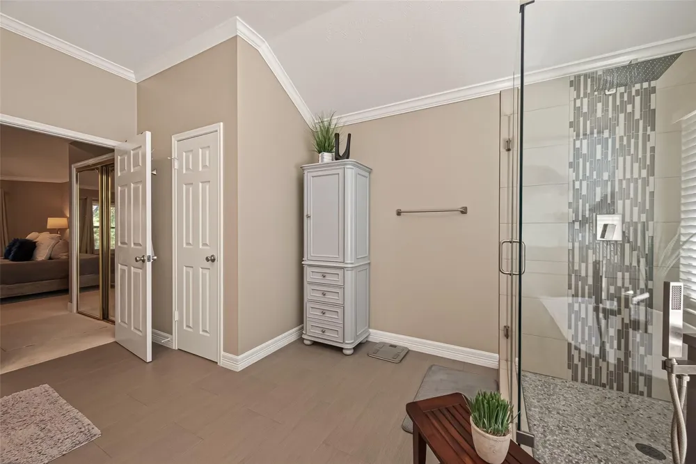 2102 Augusta Drive League City, TX 77573