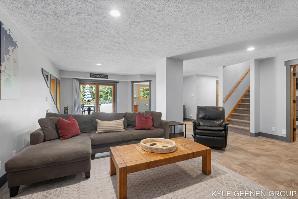 16521 Van Buren Street West Olive, MI 49460