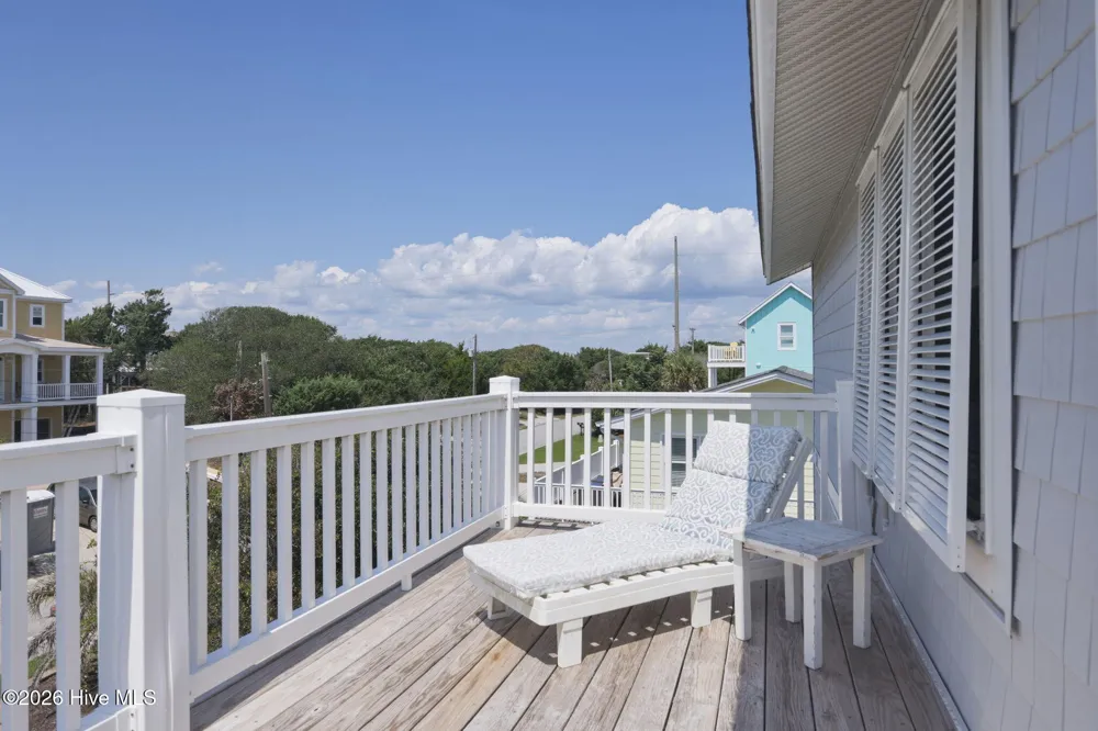 102 Gregg Street Emerald Isle, NC 28594