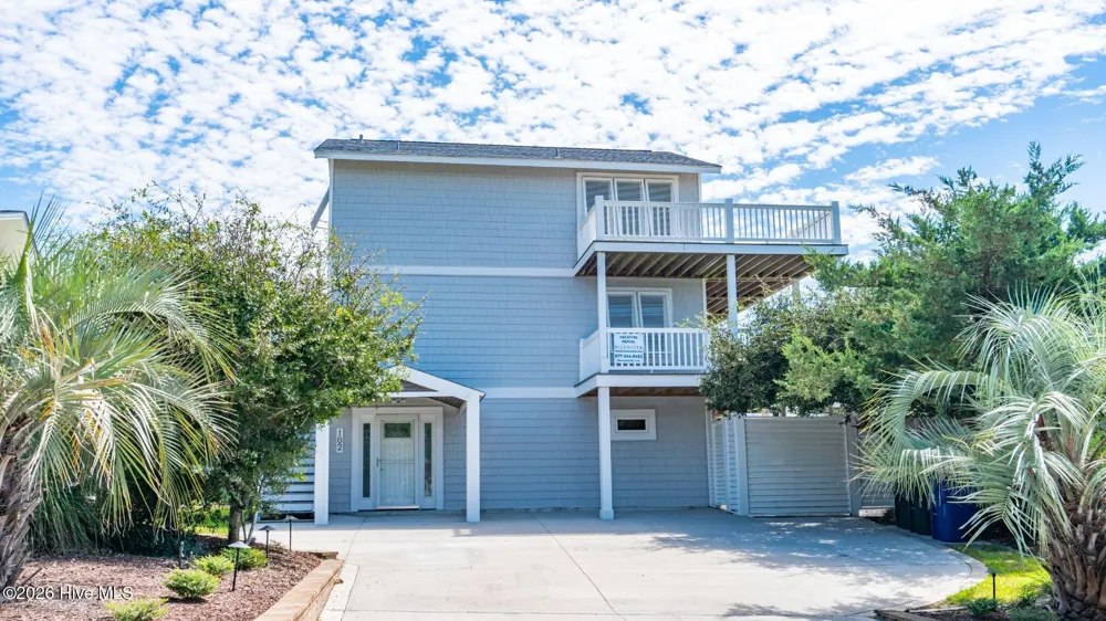 102 Gregg Street Emerald Isle, NC 28594