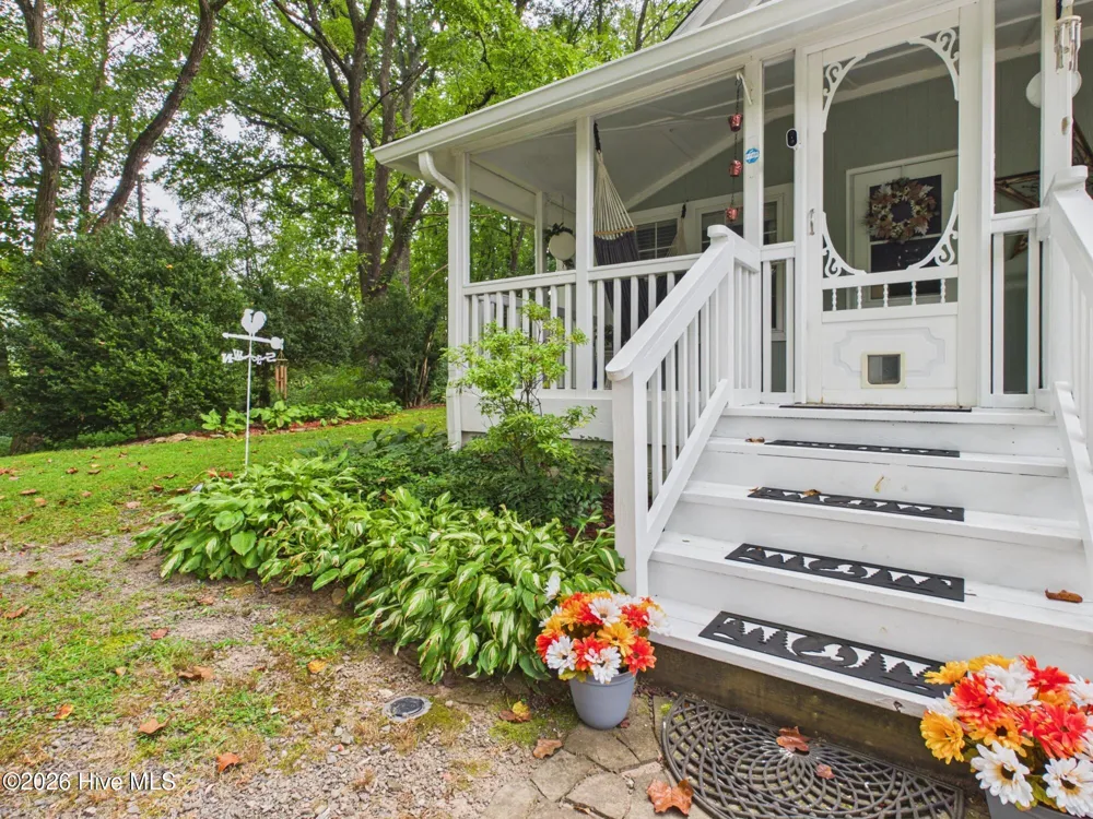 253 Truett Camp Road Hayesville, NC 28904