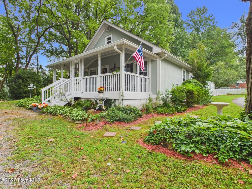 253 Truett Camp Road Hayesville, NC 28904