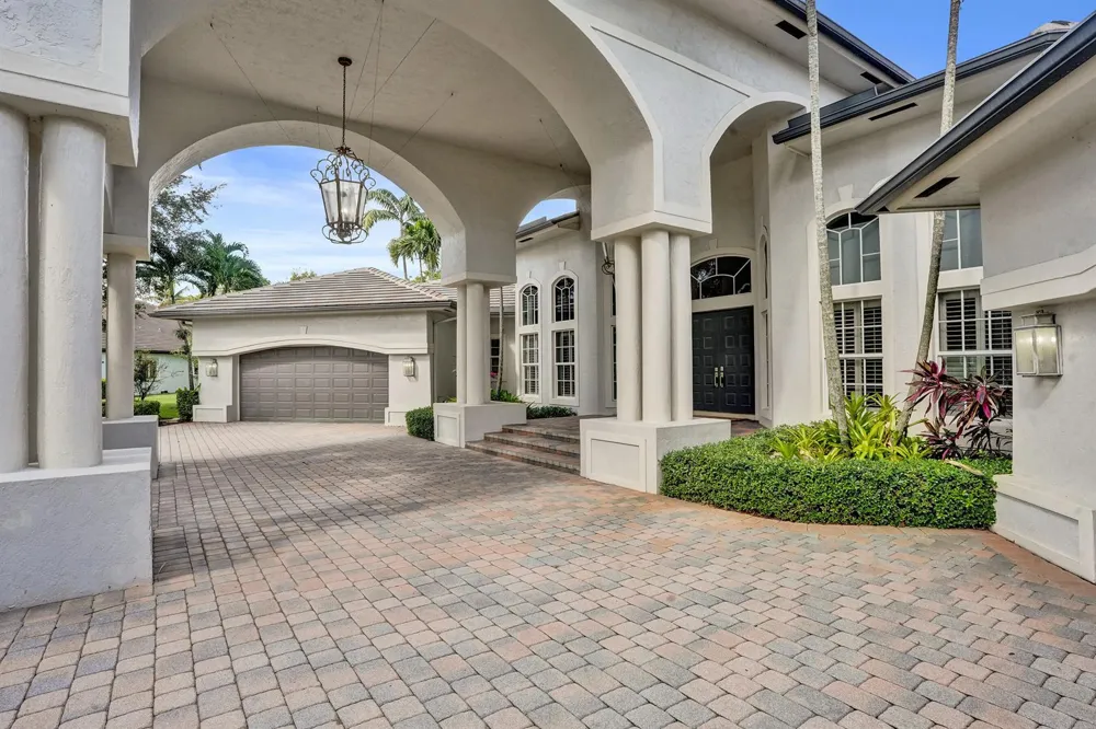 12945 Stonebrook Drive Davie, FL 33330