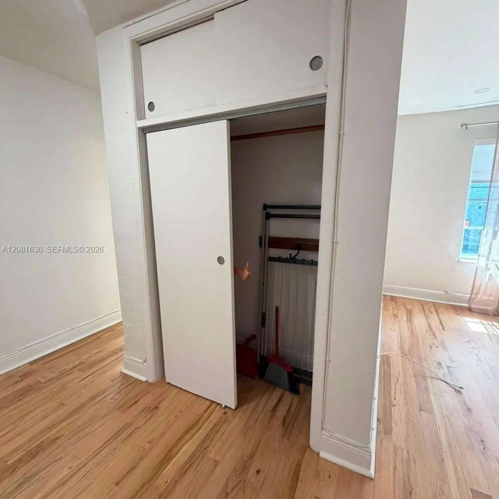 6944 Byron Ave #9 Miami Beach, FL 33141