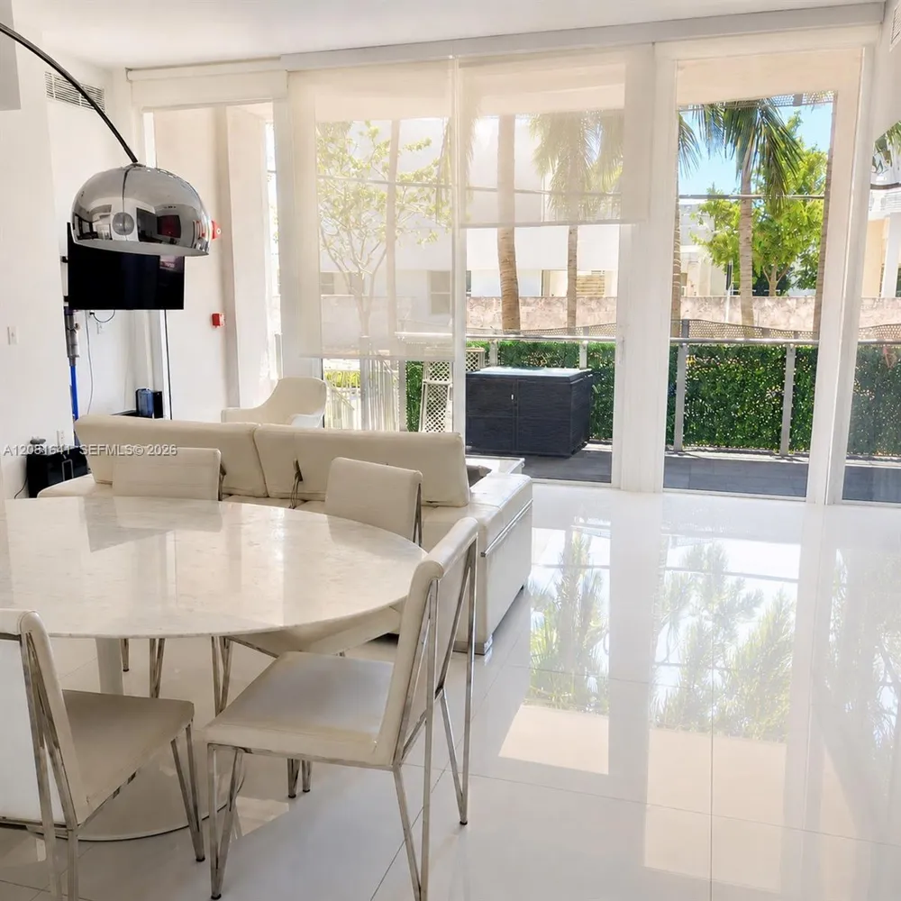 2100 Park Ave #101 Miami Beach, FL 33139