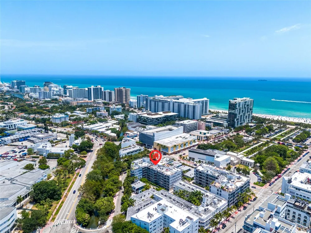 2100 Park Ave #101 Miami Beach, FL 33139