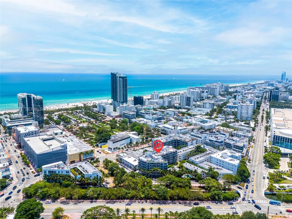 2100 Park Ave #101 Miami Beach, FL 33139