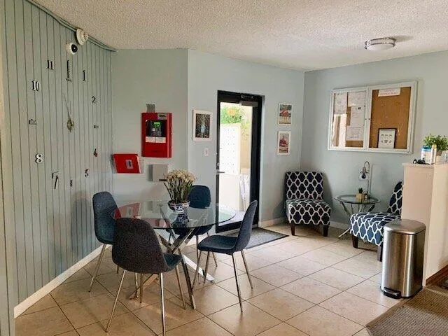 1901 ANDREWS AVENUE #111 Wilton Manors, FL 33311