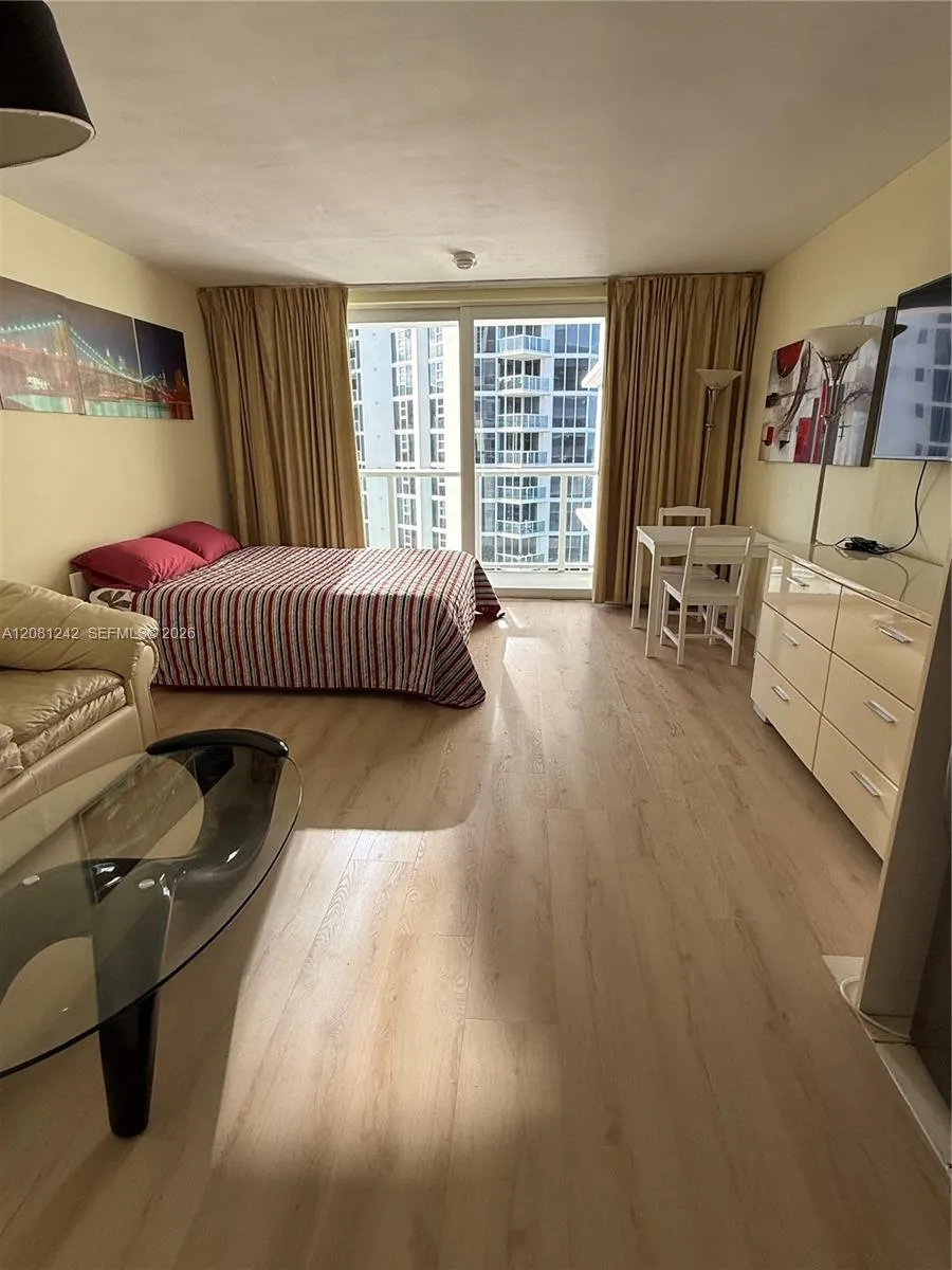 19201 Collins Ave #717 Sunny Isles Beach, FL 33160