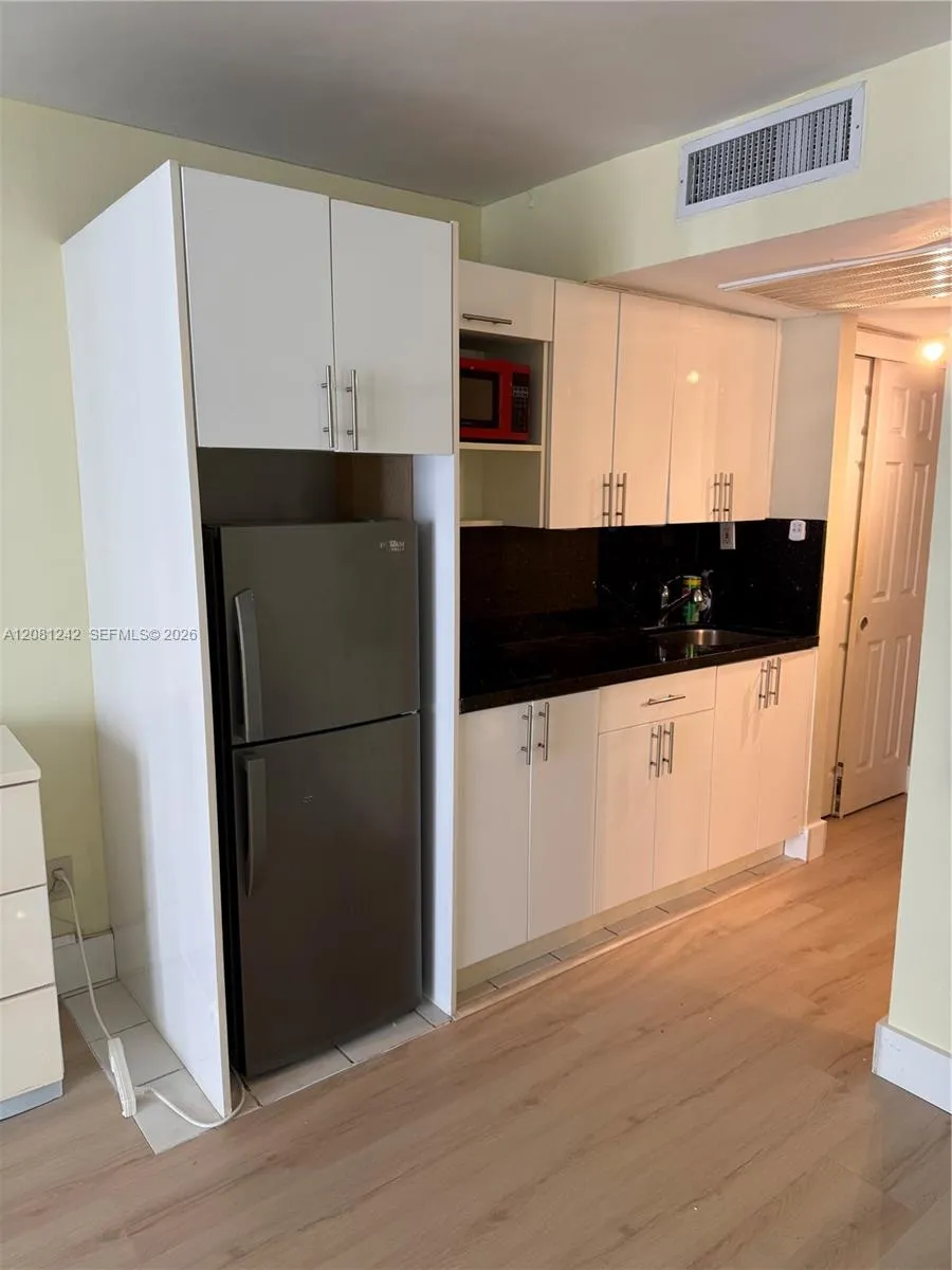 19201 Collins Ave #717 Sunny Isles Beach, FL 33160