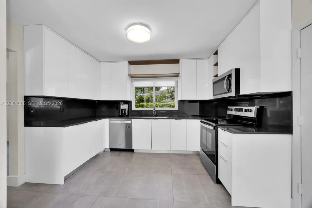 6610 Santona St Coral Gables, FL 33146