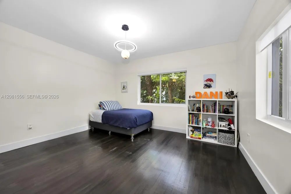 6610 Santona St Coral Gables, FL 33146