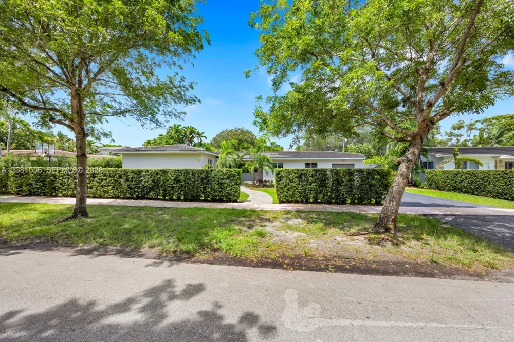 6610 Santona St Coral Gables, FL 33146