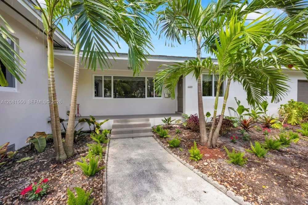 6610 Santona St Coral Gables, FL 33146
