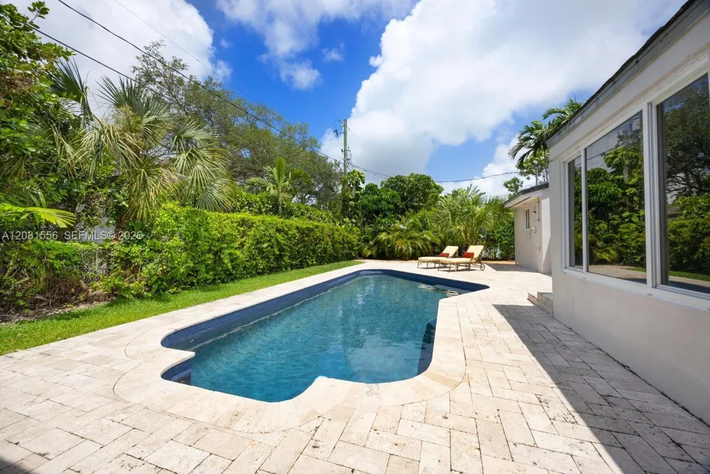 6610 Santona St Coral Gables, FL 33146