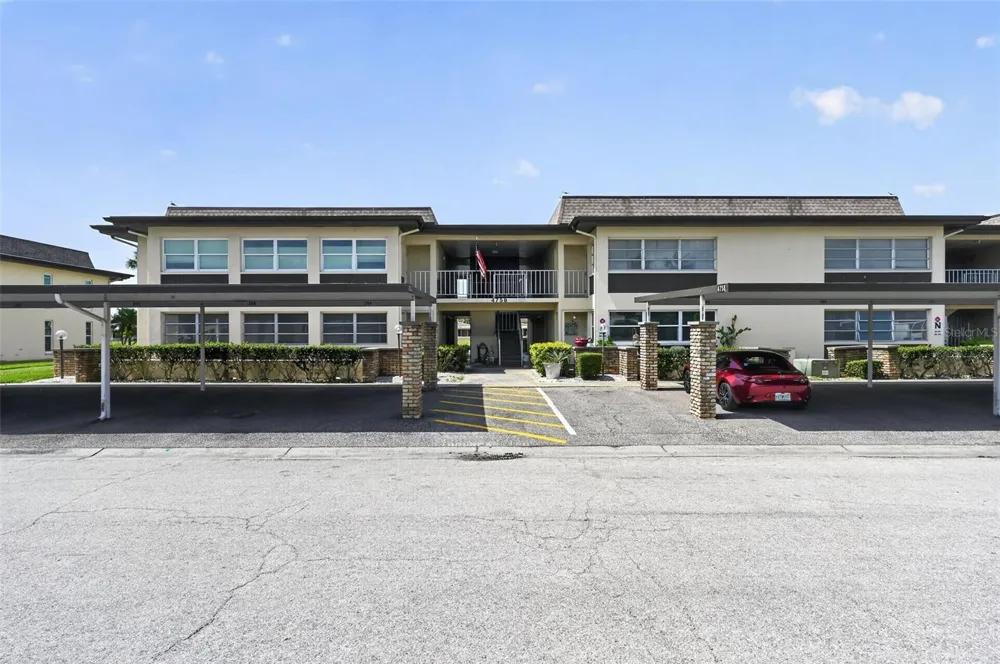 4758 JASPER DRIVE #104 New Port Richey, FL 34652