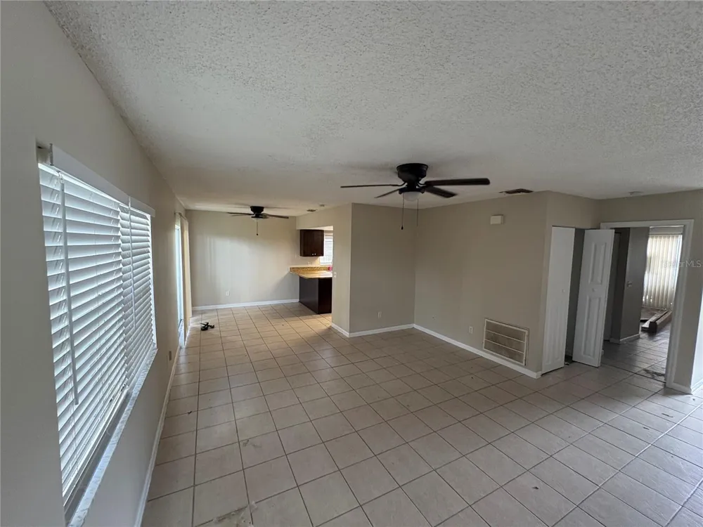 8331 PADDLEWHEEL STREET Tampa, FL 33637