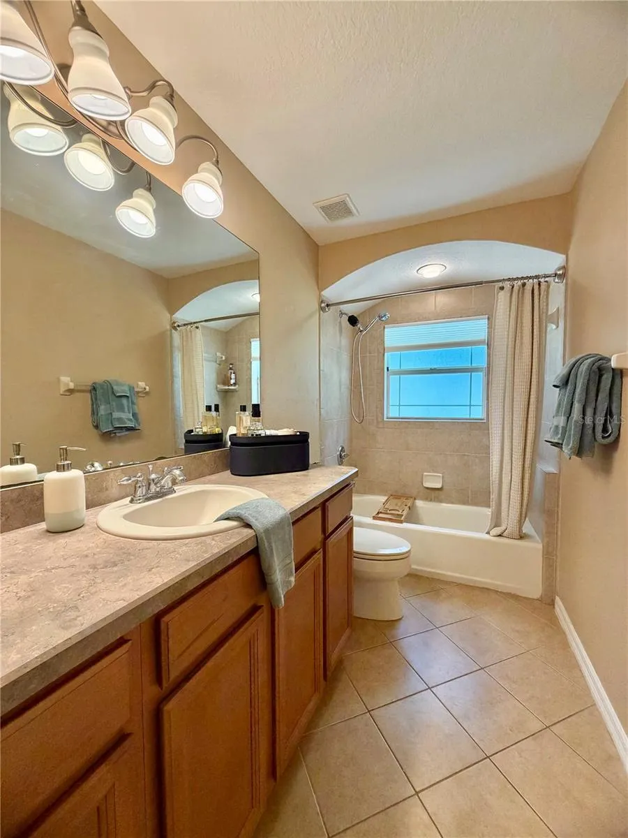 12854 NE 118TH TERRACE Ocklawaha, FL 32179