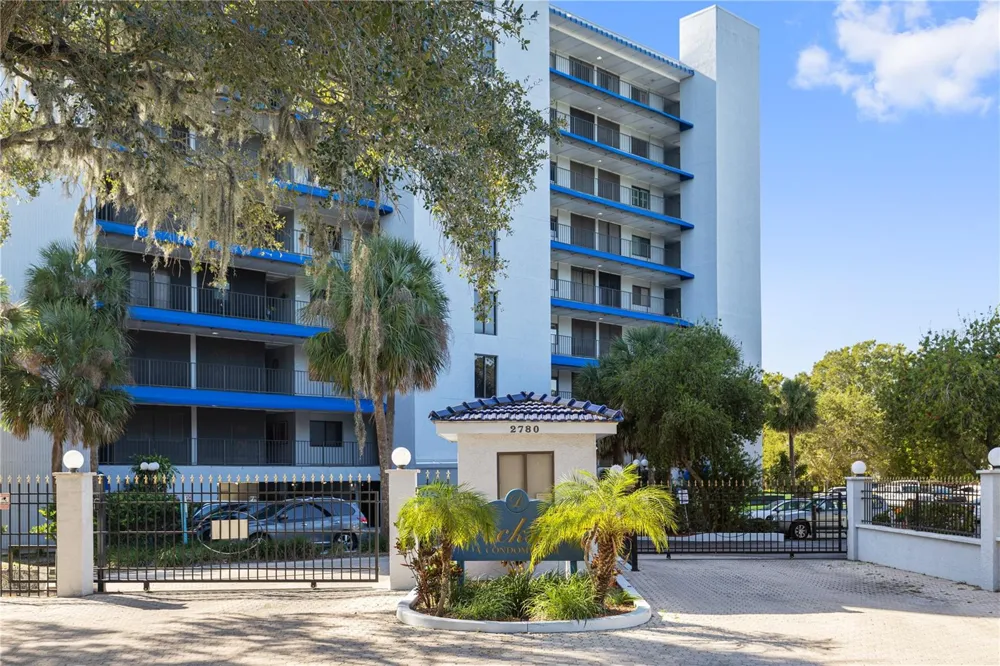 2780 RIVERSIDE DRIVE #805 Tampa, FL 33602