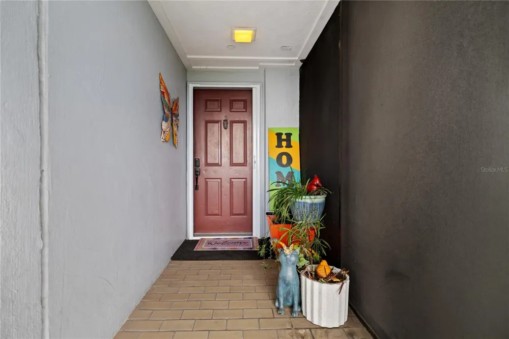 2780 RIVERSIDE DRIVE #805 Tampa, FL 33602