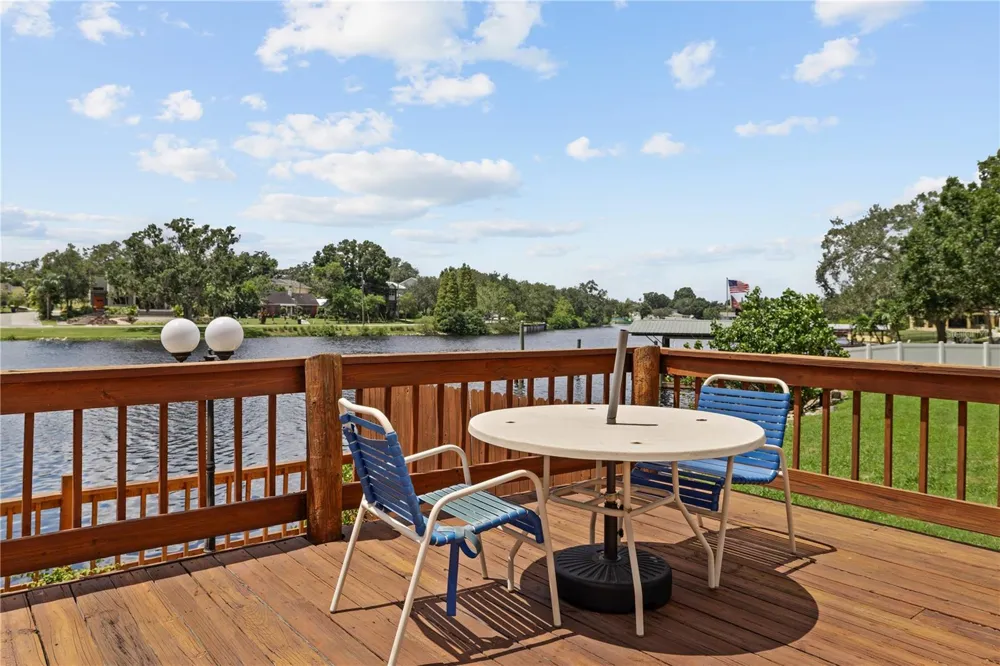 2780 RIVERSIDE DRIVE #805 Tampa, FL 33602