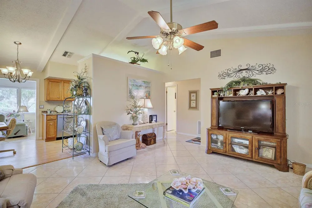 2209 HIDDEN CREEK CIRCLE Sebring, FL 33870