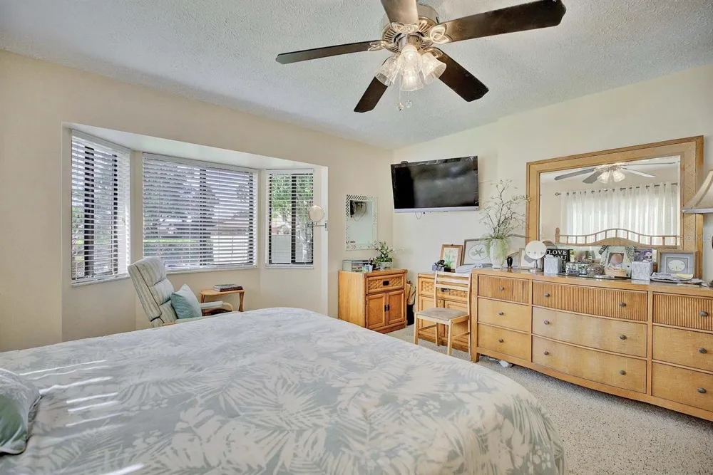 2209 HIDDEN CREEK CIRCLE Sebring, FL 33870