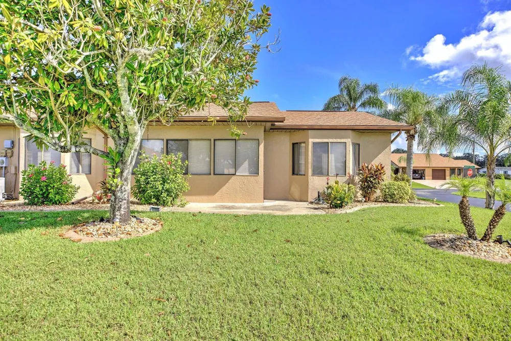 2209 HIDDEN CREEK CIRCLE Sebring, FL 33870