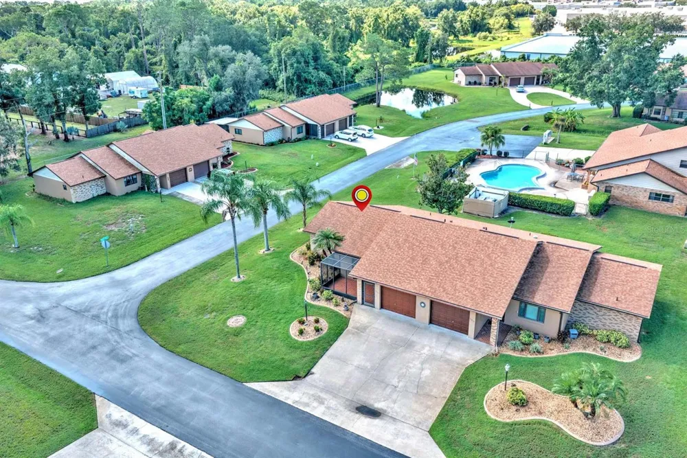 2209 HIDDEN CREEK CIRCLE Sebring, FL 33870