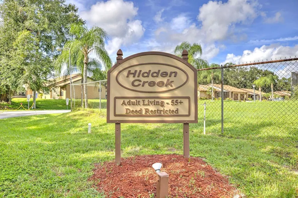 2209 HIDDEN CREEK CIRCLE Sebring, FL 33870