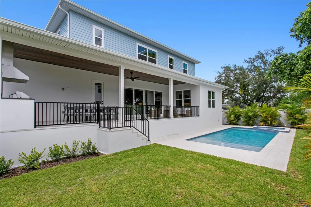 3612 S LIGHTNER DRIVE Tampa, FL 33629