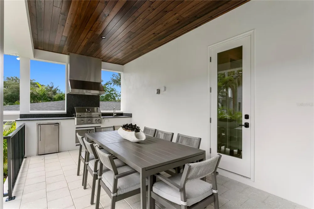 3612 S LIGHTNER DRIVE Tampa, FL 33629
