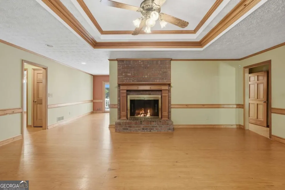 724 Clarke TRL Dacula, GA 30019