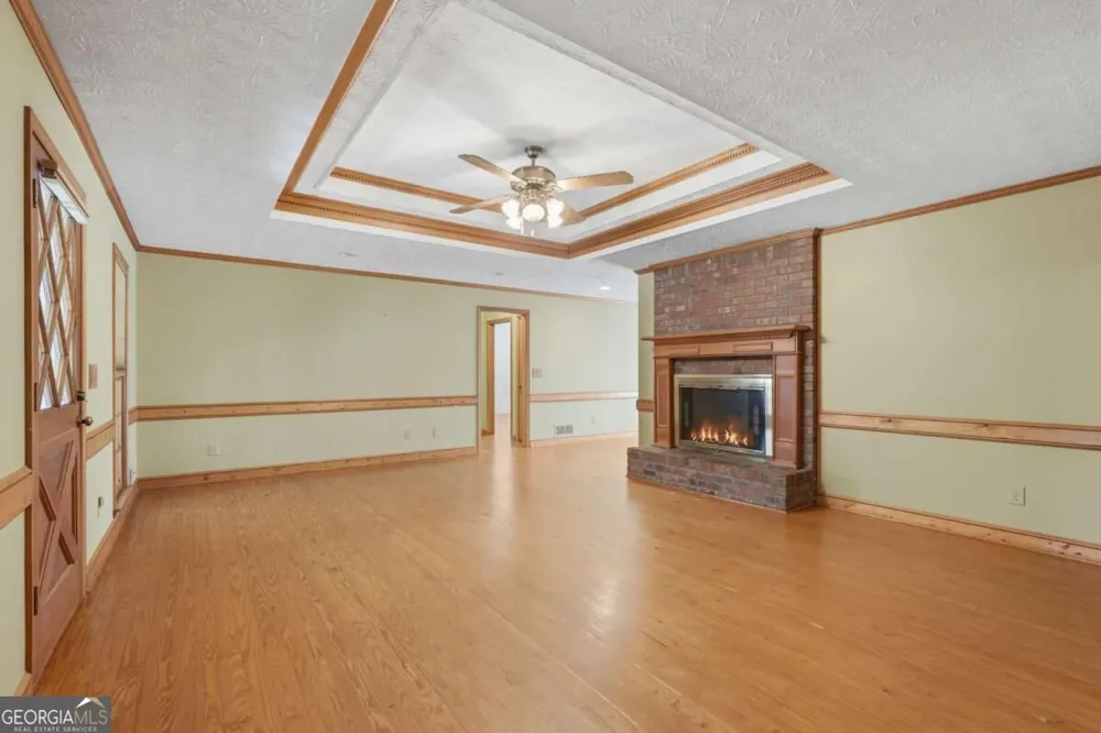 724 Clarke TRL Dacula, GA 30019