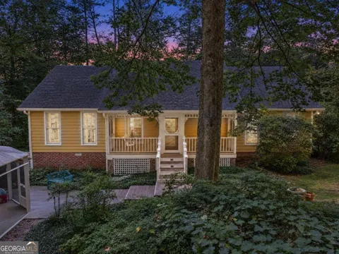 724 Clarke TRL