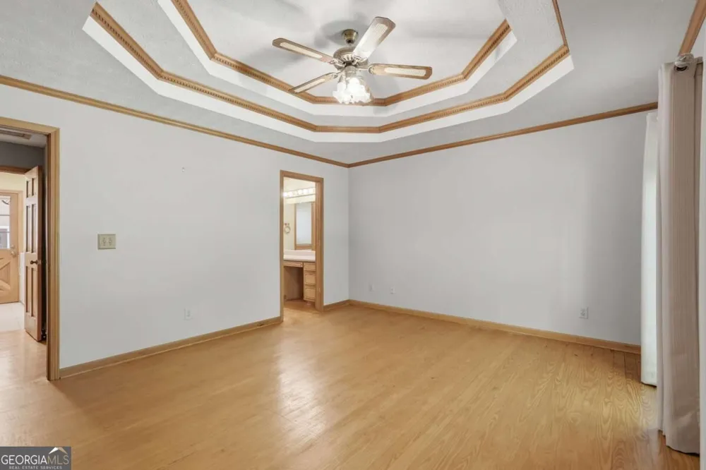 724 Clarke TRL Dacula, GA 30019
