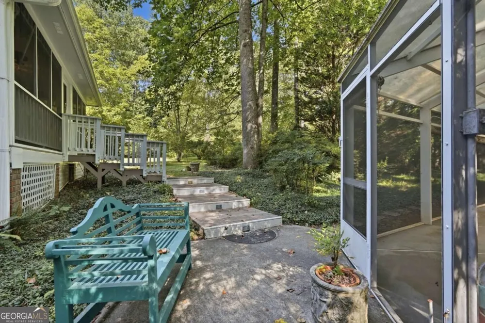 724 Clarke TRL Dacula, GA 30019