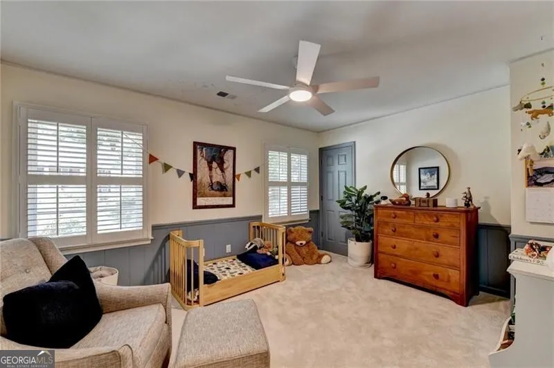 585 Cambridge WAY Sandy Springs, GA 30328