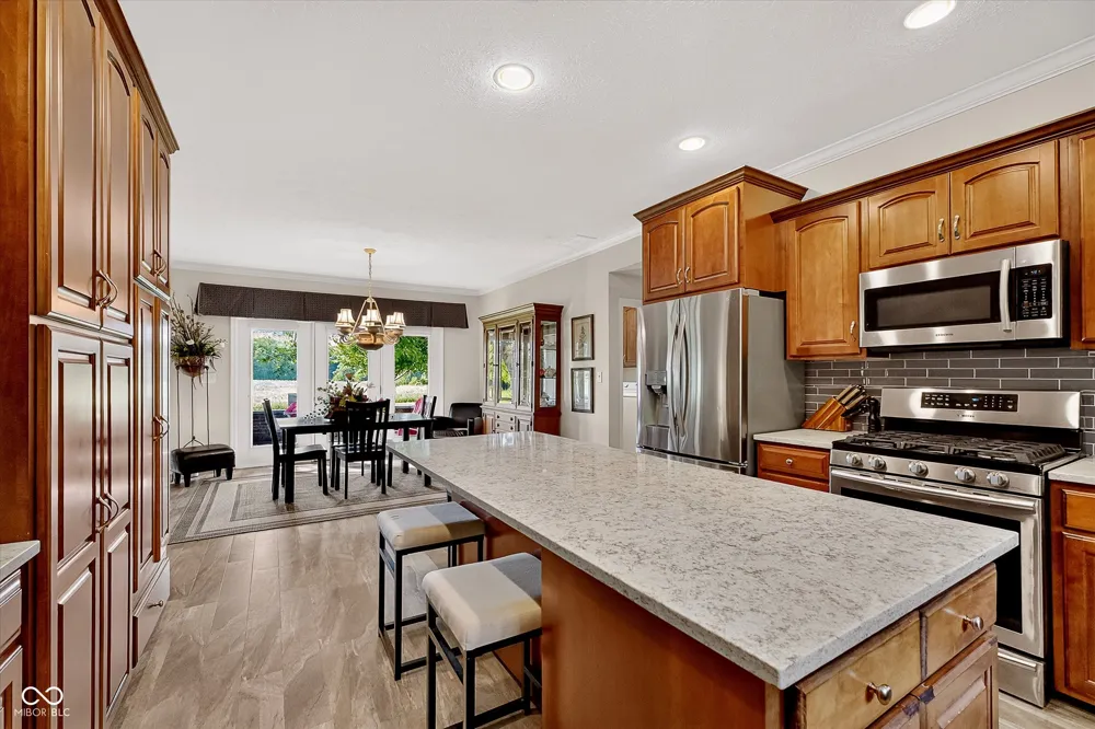 3919 S 450 E Anderson, IN 46017
