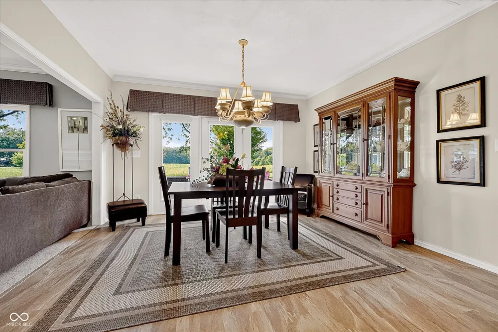 3919 S 450 E Anderson, IN 46017