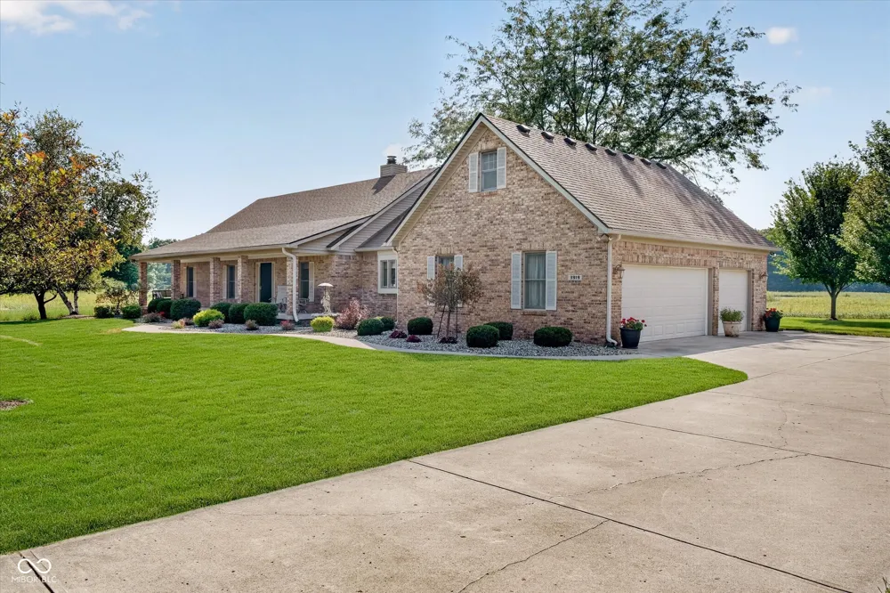 3919 S 450 E Anderson, IN 46017