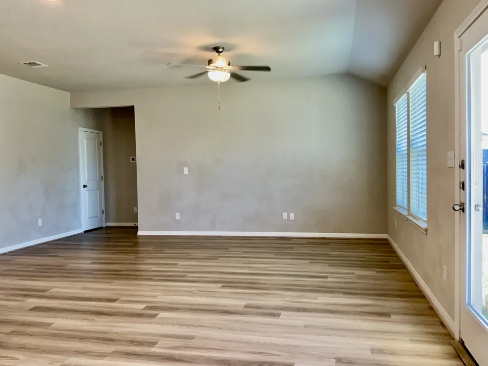 1013 Otello Way Hutto, TX 78634