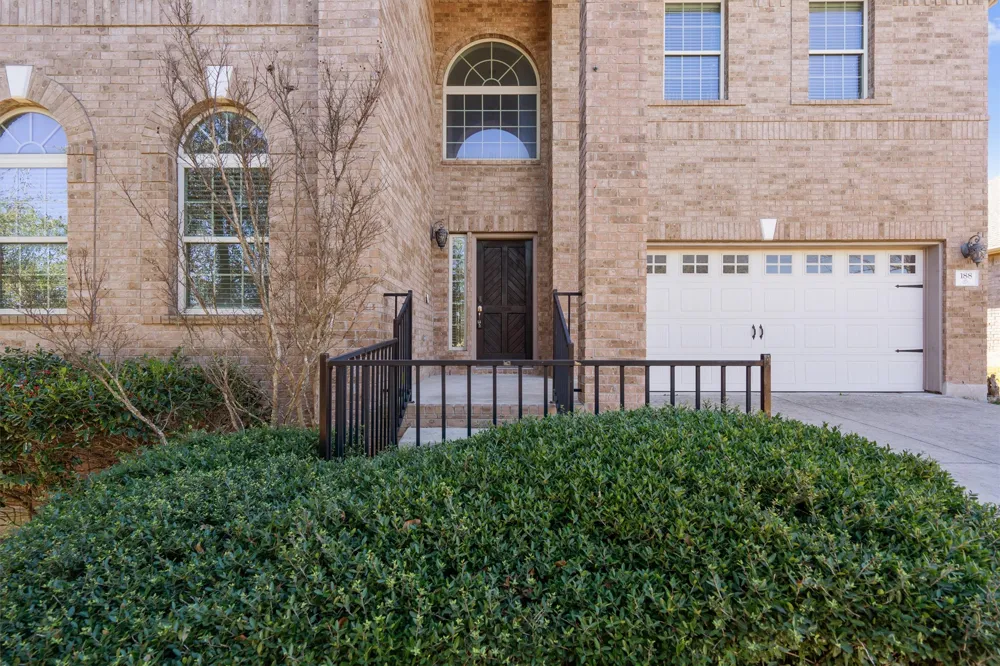 188 Rock Vista Run Austin, TX 78737