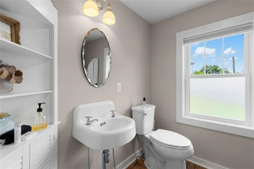 41 North Avenue Ellijay, GA 30540