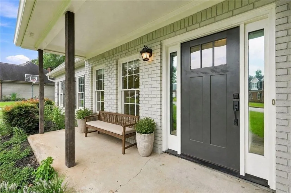 2232 Woodbriar Drive Buford, GA 30518
