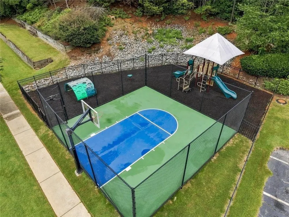 2232 Woodbriar Drive Buford, GA 30518