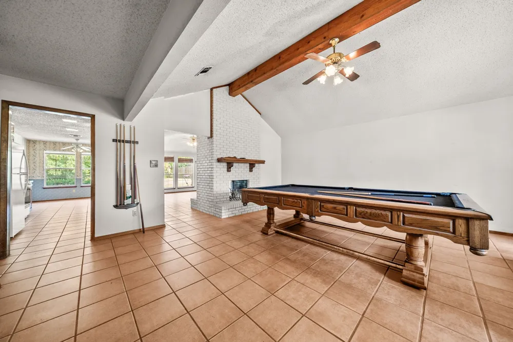 2125 Mayfield Circle Corinth, TX 76208