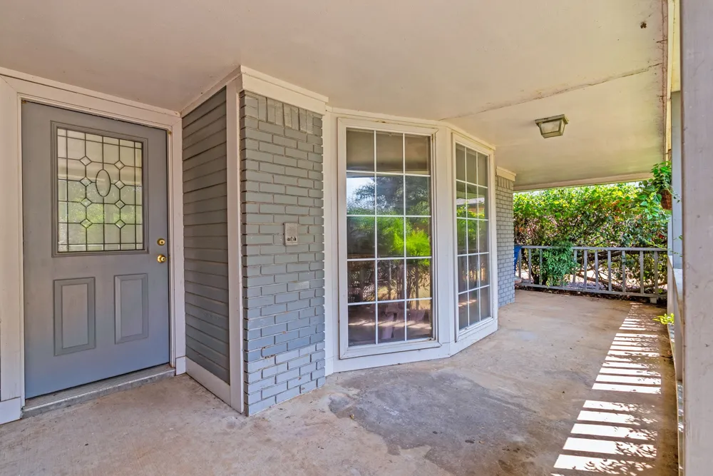 2125 Mayfield Circle Corinth, TX 76208