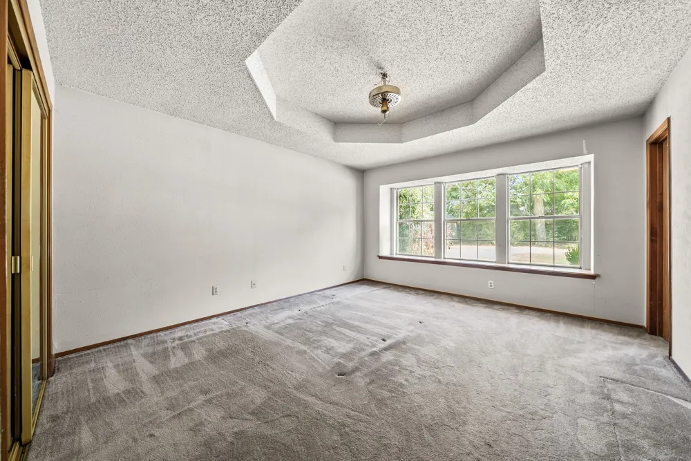 2125 Mayfield Circle Corinth, TX 76208